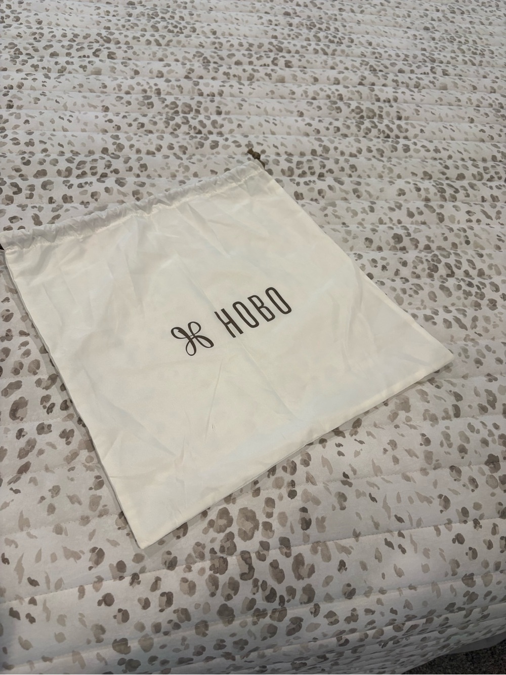 HOBO Cream Drawstring Logo Dust Bag with Black Print